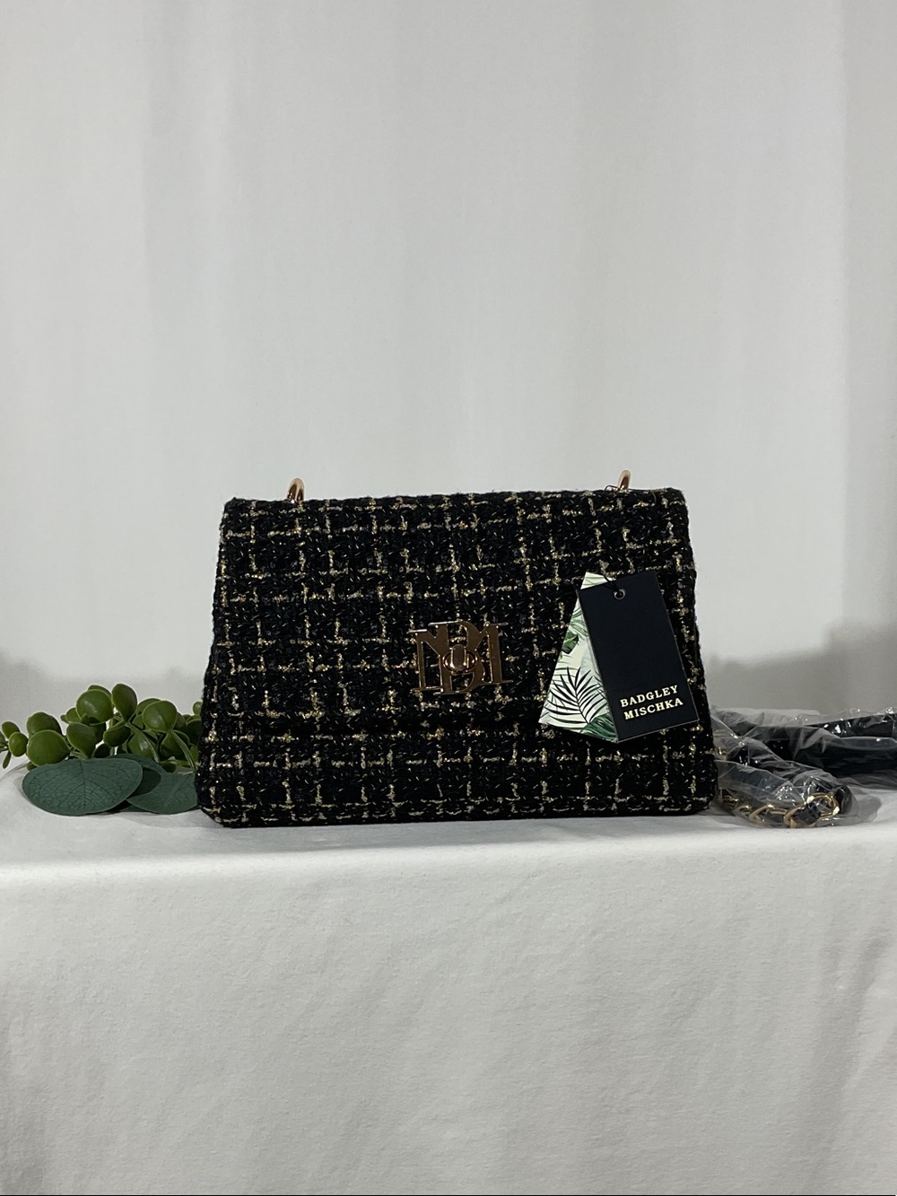 Badgley Mischka Black Tweed Shoulder Bag with Gold Hardware